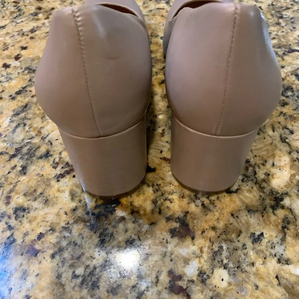 Ladies shoes - Picture 3 of 8